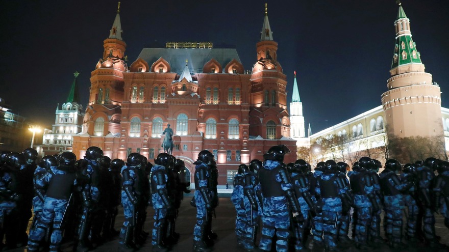 21-366173%2C%28ap%2CXEL109%2CA02_02_2021%29%2CSoldaten_auf_dem_roten_Platz%2C_um_eine_Protestkundgebung_zu_verhindern.jpg.1724028.jpg