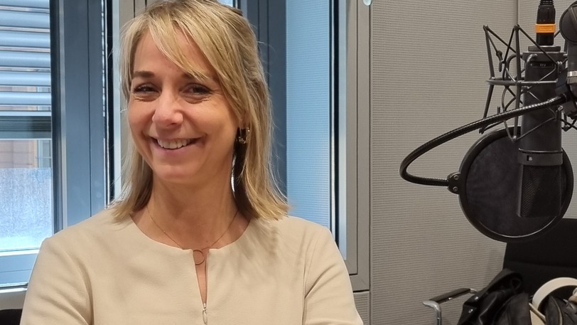 Anette Dowideit (Chefredakteurin Medienhaus CORRECTIV) im phoenix-Politik-Podcast