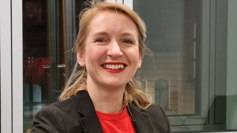 Ines Schwerdtner (Die Linke) im phoenix-Politik-Podcast