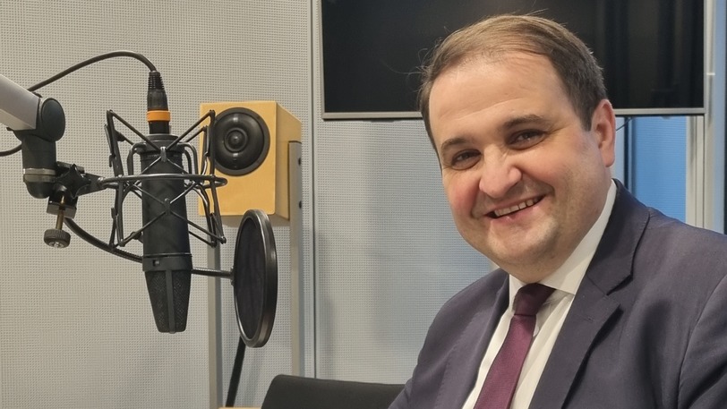 Nathanael Liminski (CDU) im phoenix-Politik-Podcast