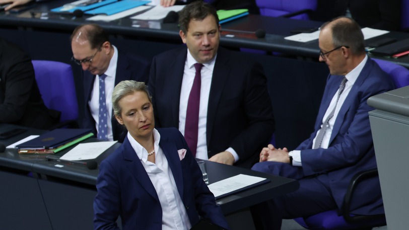 Umgang mit der AfD - Abschotten oder einbinden?